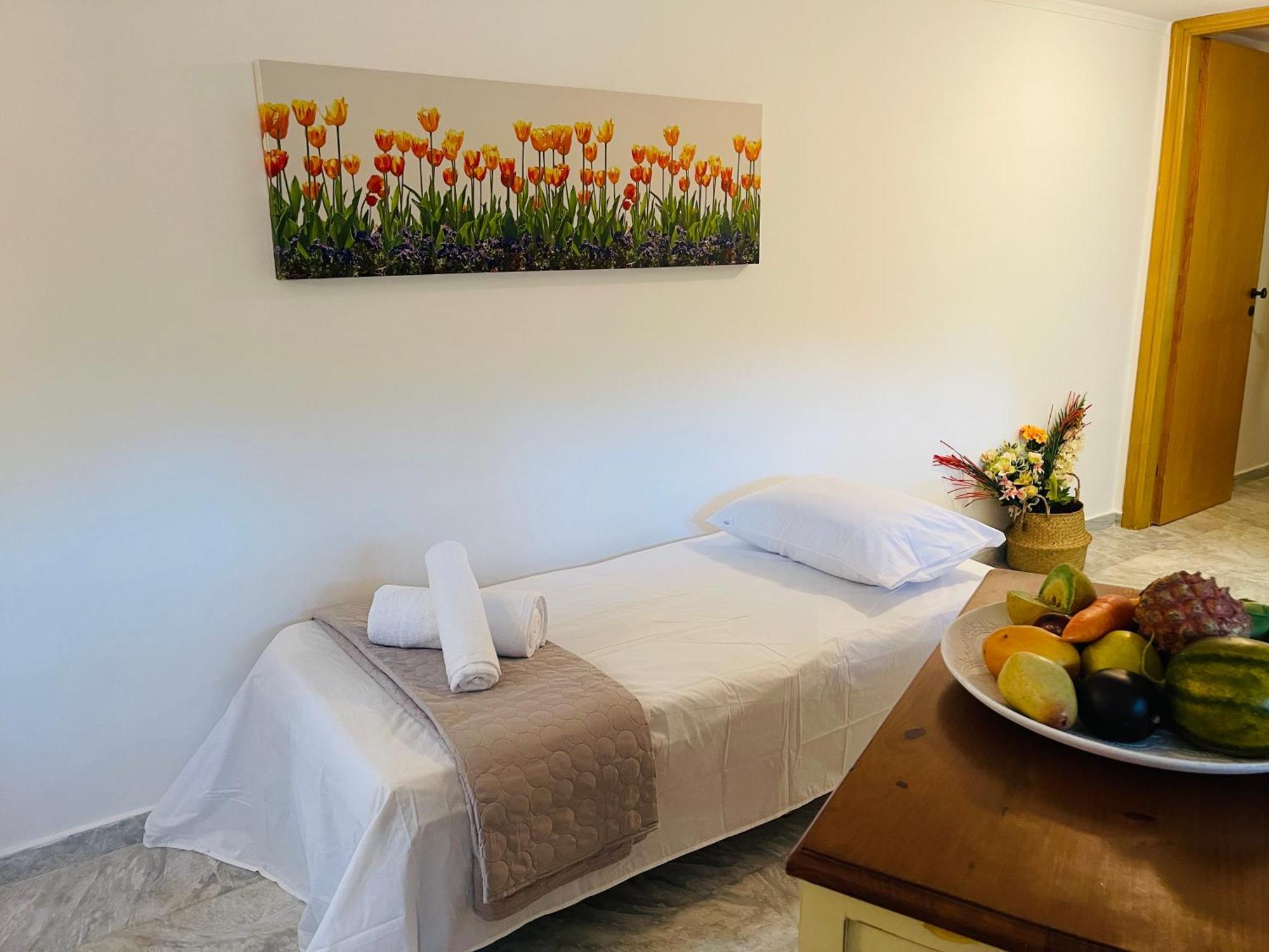 Erotospilia Porto Rafti Near The Athens Airport Apartment Exterior photo